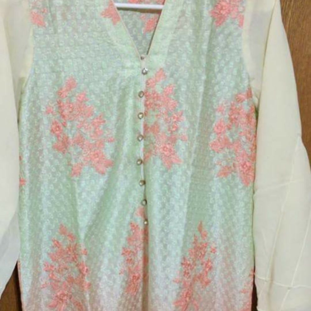 Agha noor small kurti